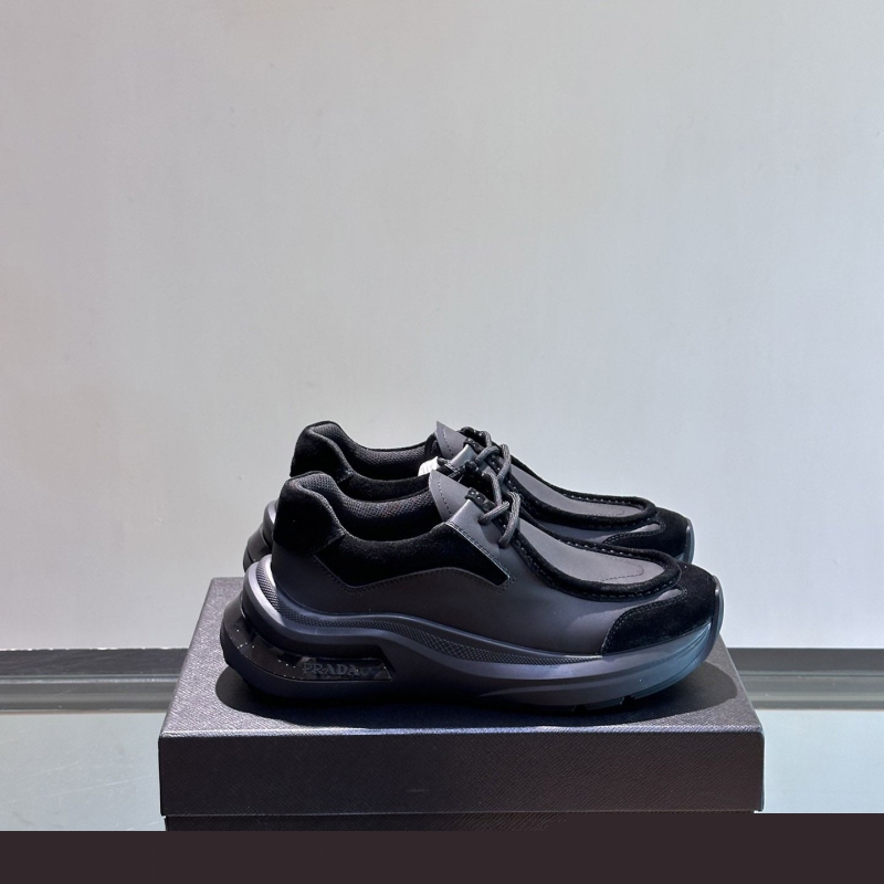 Pra*a casual shoes